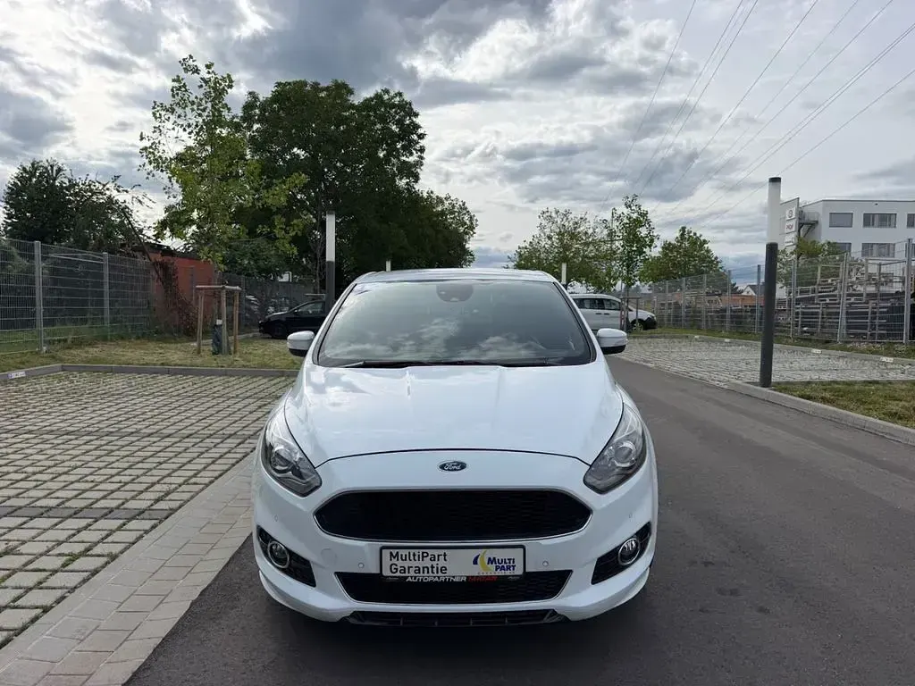 Gebraucht Ford S-MAX ST-Line 165 PS (121 kW) 2019 Weiß Van / Kleinbus