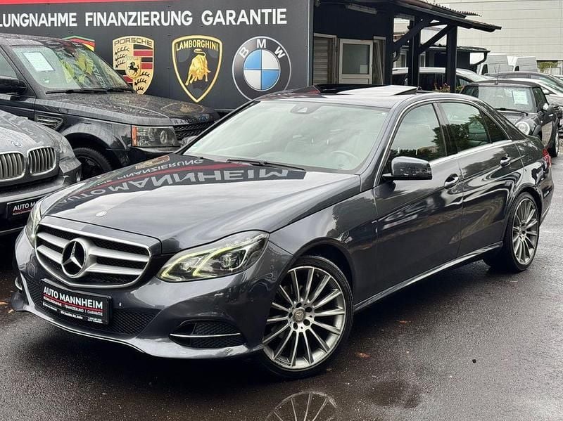 Silber Gebraucht 2014 Mercedes E200 Avantgarde Limousine | 11.999 € (Fairer Preis) - Bild 1/4