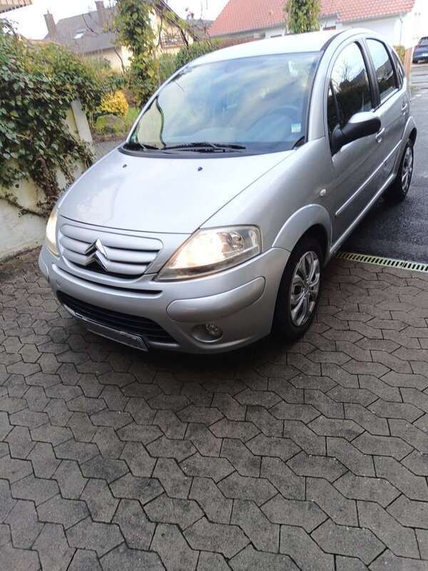Silber Gebraucht 2006 Citroën C3 Exclusive Kleinwagen | 3.950 € (Fairer Preis) - Bild 1/4