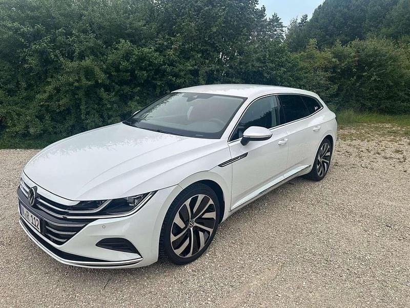 Weiß Gebraucht 2021 VW Arteon Elegance Kombi | 29.400 € (Guter Preis) - Bild 1/4