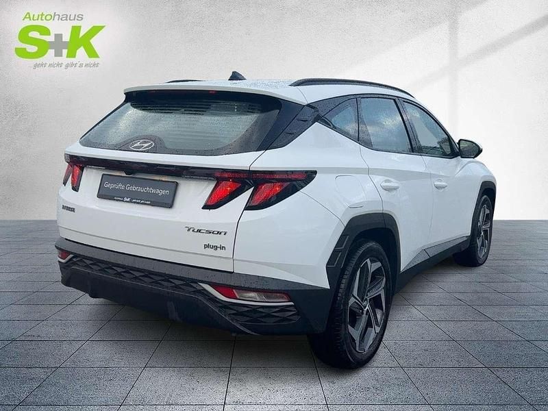 Gebraucht Hyundai Tucson Basis 265 PS (194 kW) 2022 Atlas white / sol (weiß) SUV