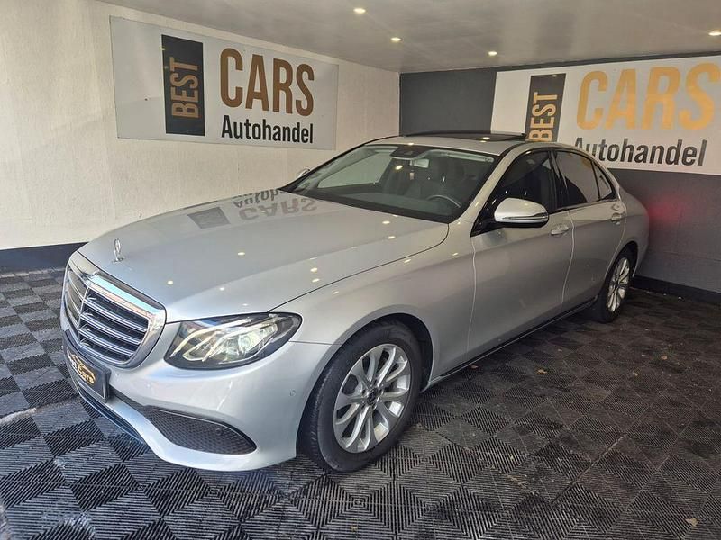 Gebraucht Mercedes E200 184 PS (135 kW) 2019 Silber Limousine