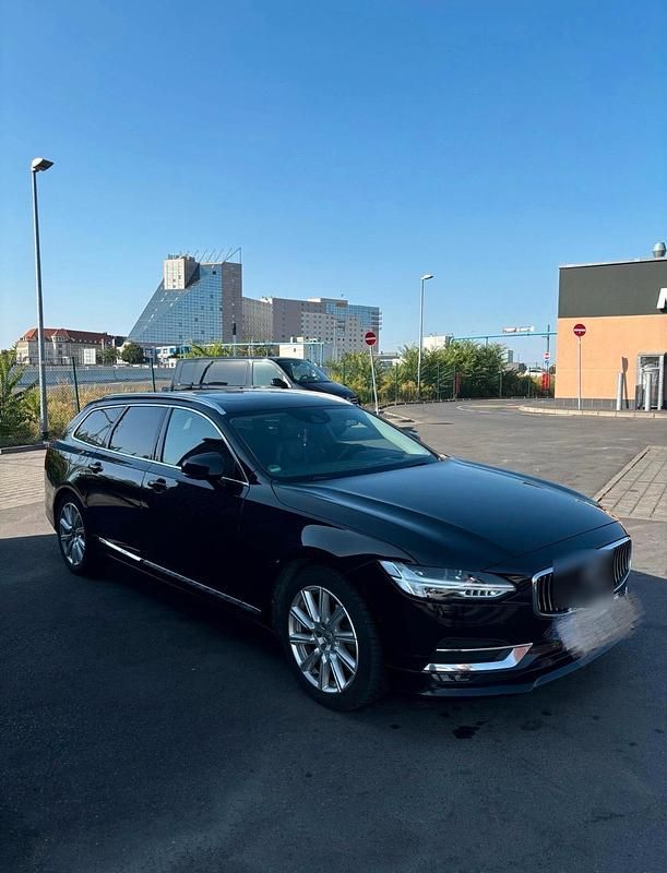 Gebraucht Volvo V90 190 PS (139 kW) 2017 Schwarz Kombi