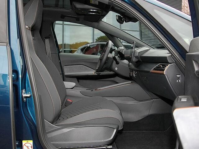 Gebraucht Cupra Born 150 kW (204 PS) 2023 Blau Kleinwagen