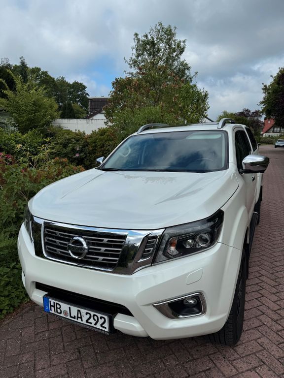 Weiß Gebraucht 2021 Nissan Navara Tekna Abholung | 27.500 € (Fairer Preis) - Bild 1/4
