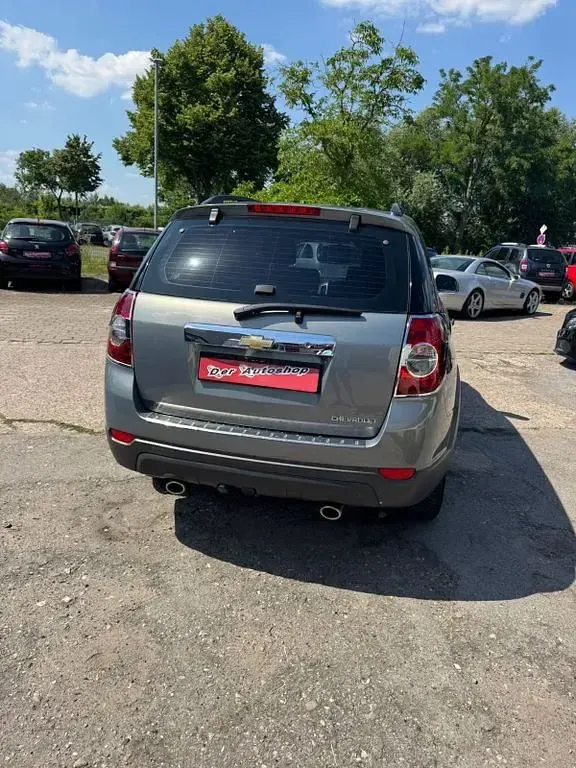 Gebraucht Chevrolet Captiva LS 167 PS (122 kW) 2011 Blau SUV