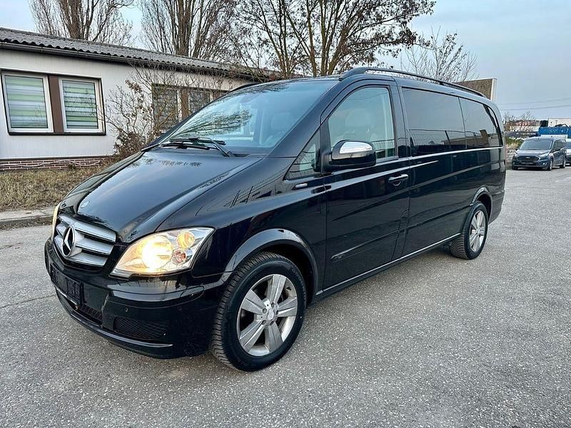 Gebraucht Mercedes Viano 163 PS (119 kW) 2013 Schwarz Van / Kleinbus