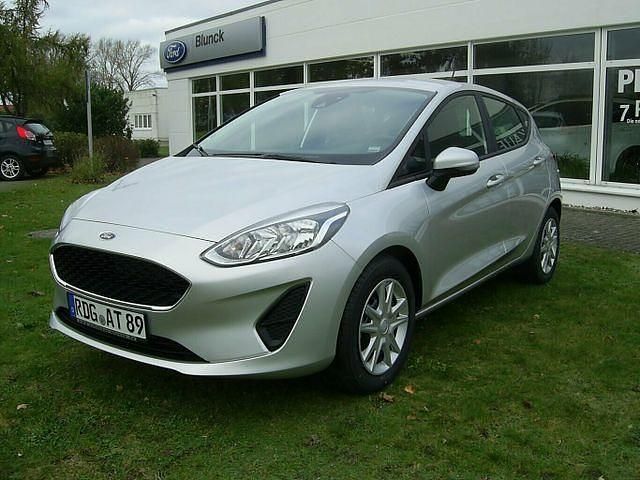 Gebraucht Ford Fiesta Trend 86 PS (63 kW) 2017 Polarsilber (metallic) Kleinwagen