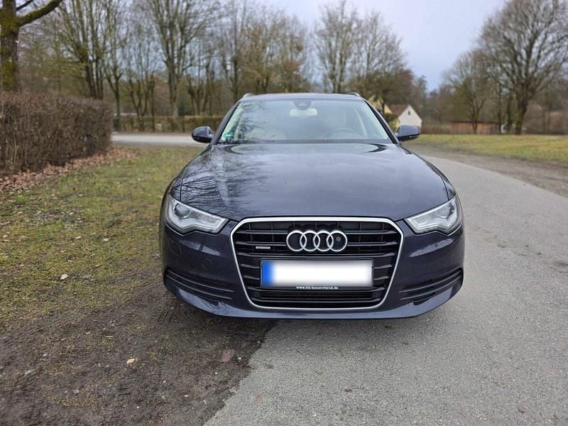 Gebraucht Audi A6 Proline 204 PS (150 kW) 2014 Andere farben Kombi
