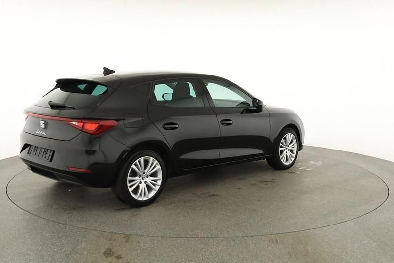 Gebraucht Seat Leon Style 116 PS (85 kW) 2020 Mythos schwarz metallic