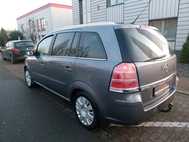 Gebraucht Opel Zafira 94 PS (69 kW) 2008 Grau Van / Kleinbus