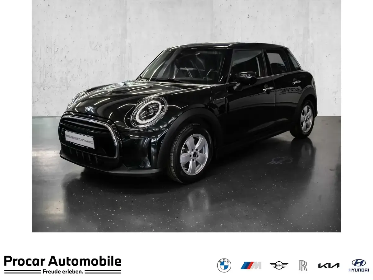 Gebraucht Mini Cooper Essential 136 PS (100 kW) 2023 Kleinwagen