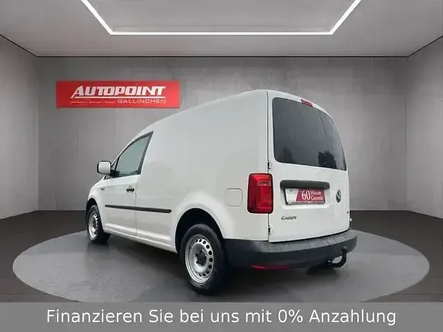 Gebraucht VW Caddy Trendline 110 PS (80 kW) 2016 Weiss Van / Kleinbus