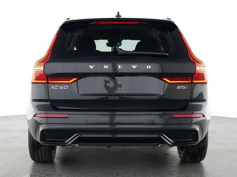 Gebraucht Volvo XC60 Plus 250 PS (183 kW) 2025 Schwarz SUV