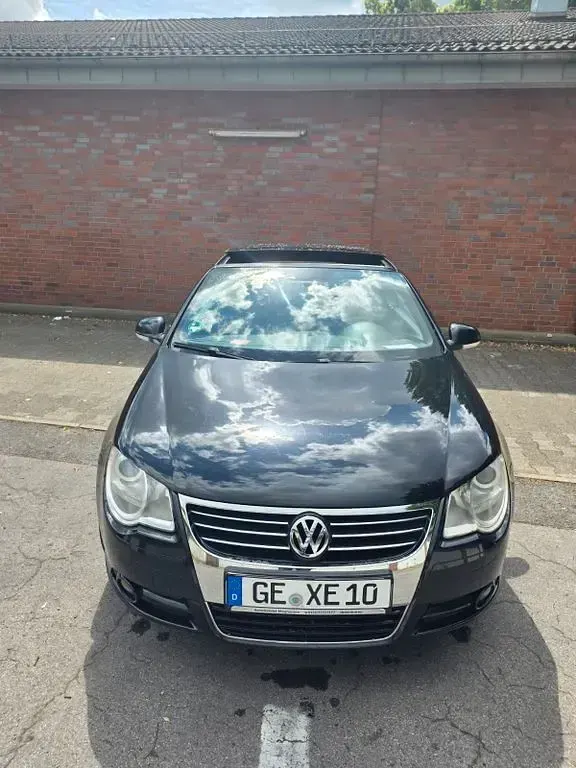 Gebraucht VW Eos 122 PS (89 kW) 2008 Schwarz Cabrio
