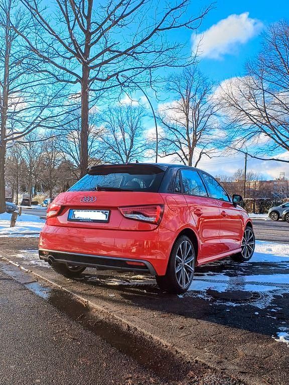 Gebraucht Audi A1 Sportback S-Line 95 PS (69 kW) 2018 Rot Kleinwagen
