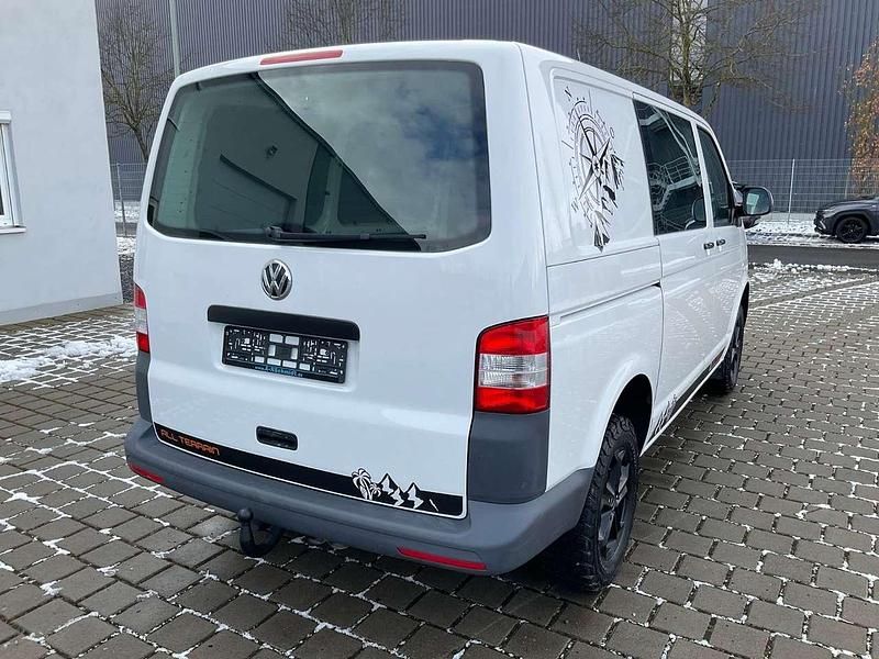 Gebraucht VW T5 Terrain Tech 140 PS (102 kW) 2013 Candyweiss Van