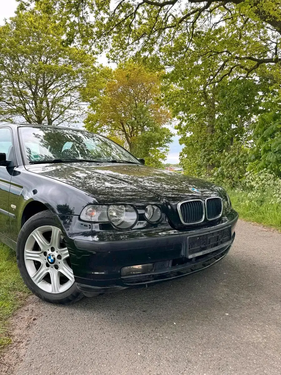 Gebraucht BMW 316 115 PS (84 kW) 2003 Schwarz Coupé
