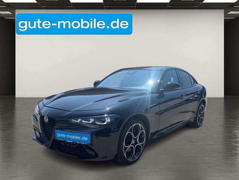 Schwarz Gebraucht 2024 Alfa Romeo Giulia Veloce Limousine | 38.490 € (Fairer Preis) - Bild 1/4
