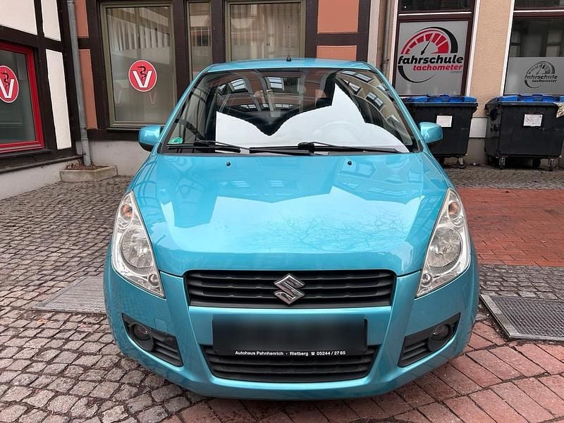 Blau Gebraucht 2008 Suzuki Splash Kleinwagen | 1.800 € (Teuer) - Bild 1/4