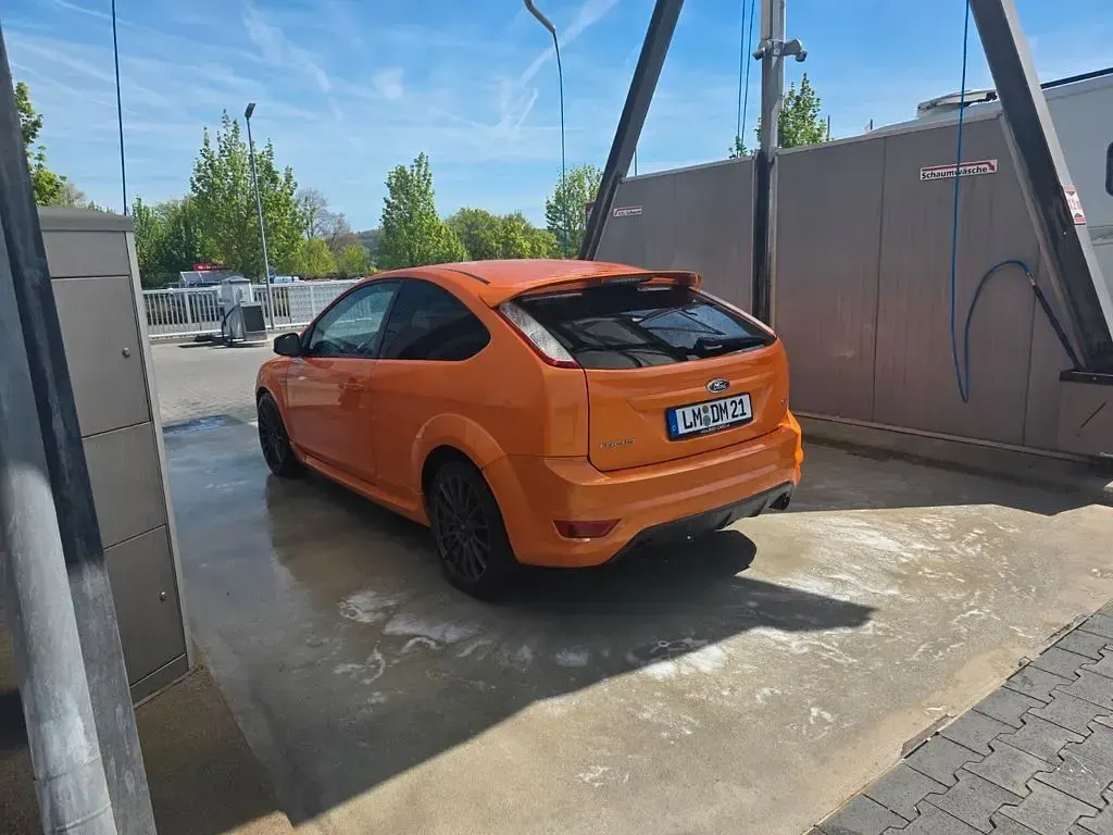 Usado Ford Focus ST 226 CV (166 kW) 2008 Naranja Utilitario