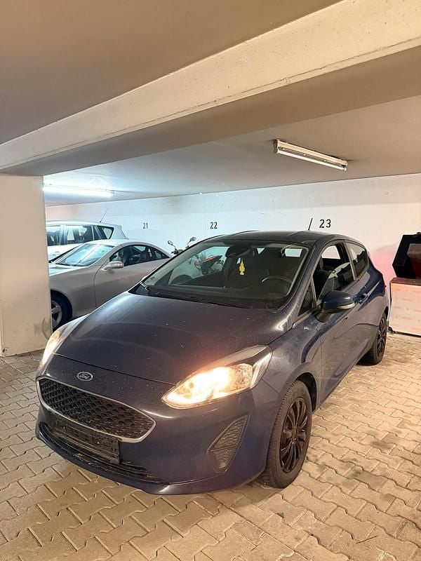 Gebraucht Ford Fiesta 70 PS (51 kW) 2018 Blau Kleinwagen