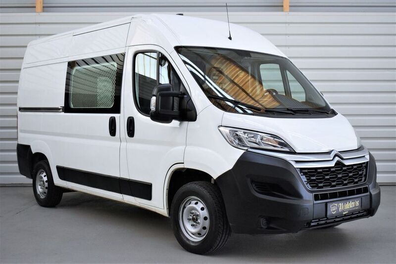 Weiß Gebraucht 2018 Citroën Jumper Business Class Van / Kleinbus | 12.490 € (Superpreis) - Bild 1/4
