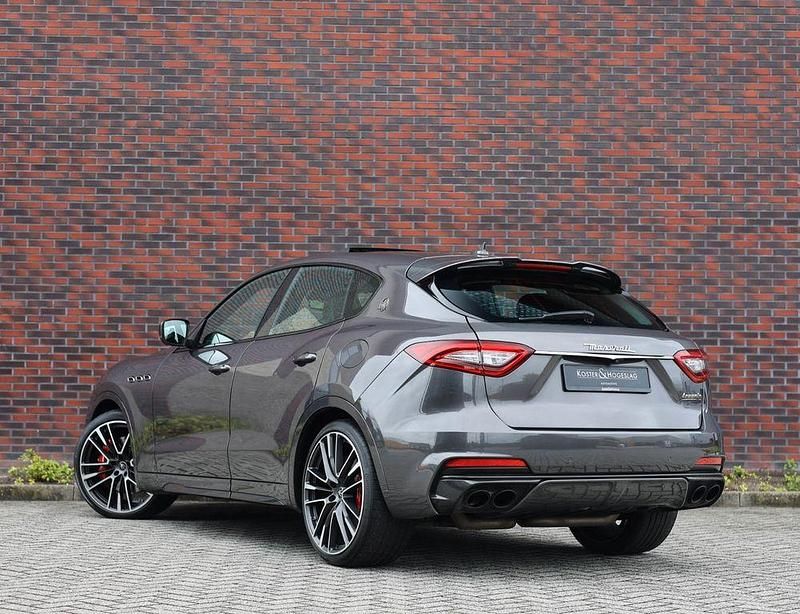 Gebraucht Maserati Levante 581 PS (427 kW) 2020 Grau SUV