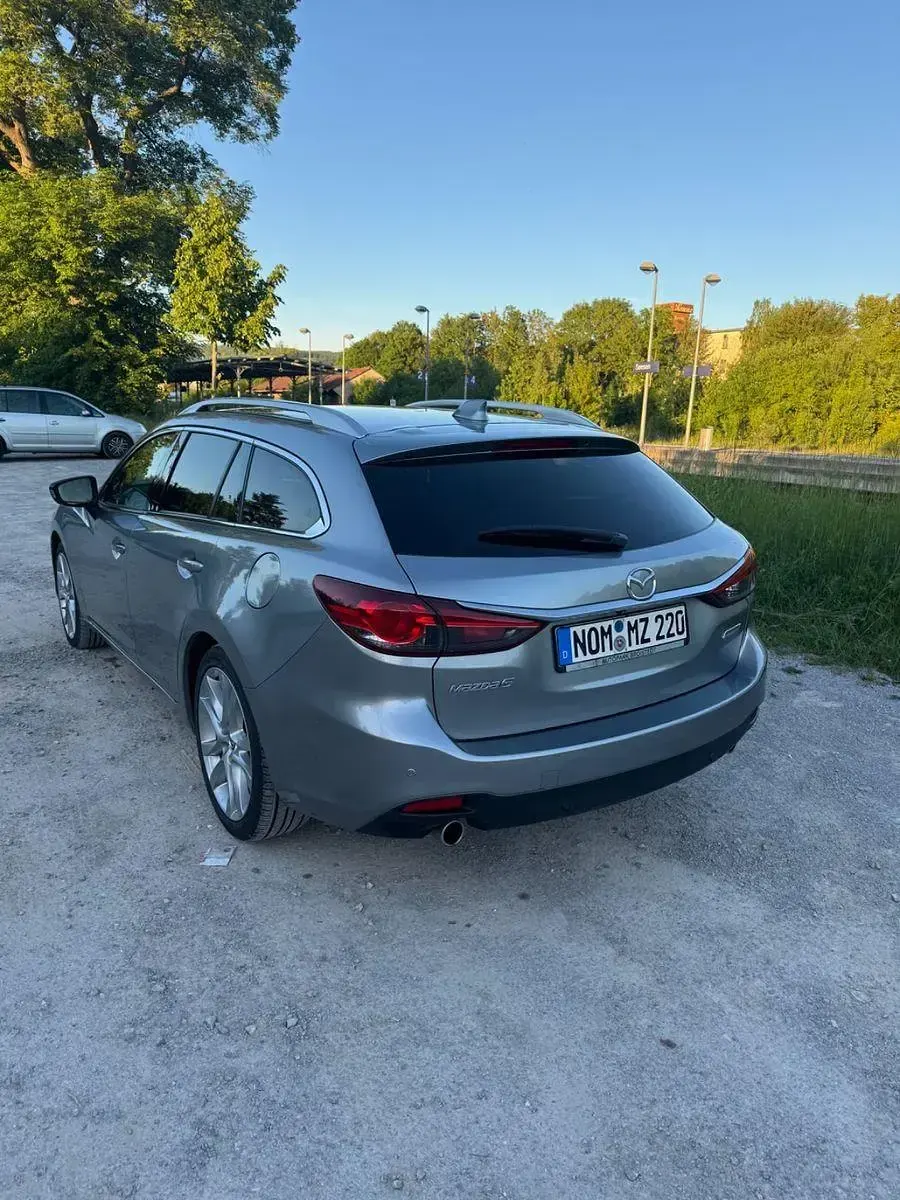 Gebraucht Mazda 6 Sports-Line 175 PS (128 kW) 2014 Grau Kombi