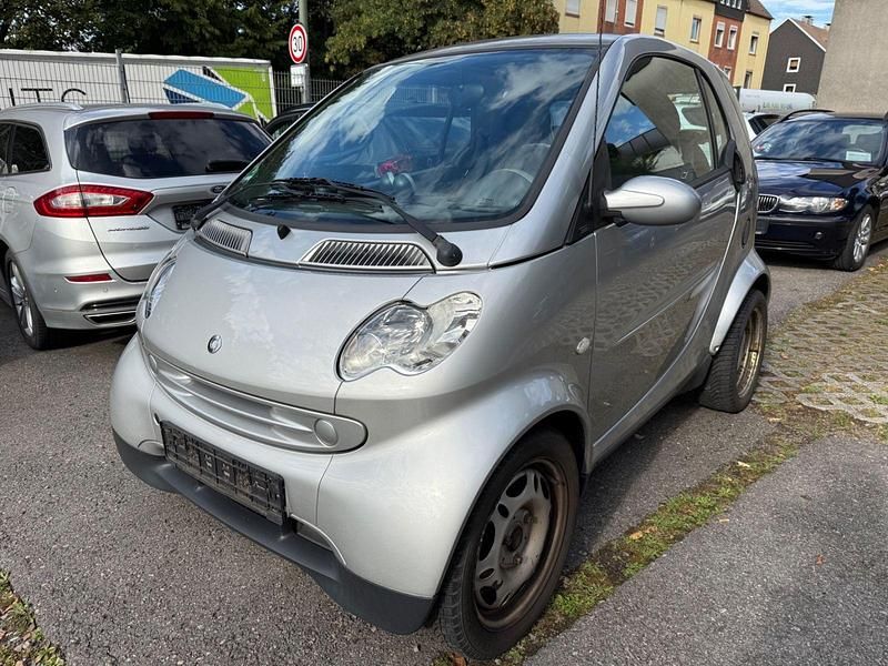Silber Gebraucht 2007 Smart ForTwo Coupé Passion Coupé | 2.490 € - Bild 1/4