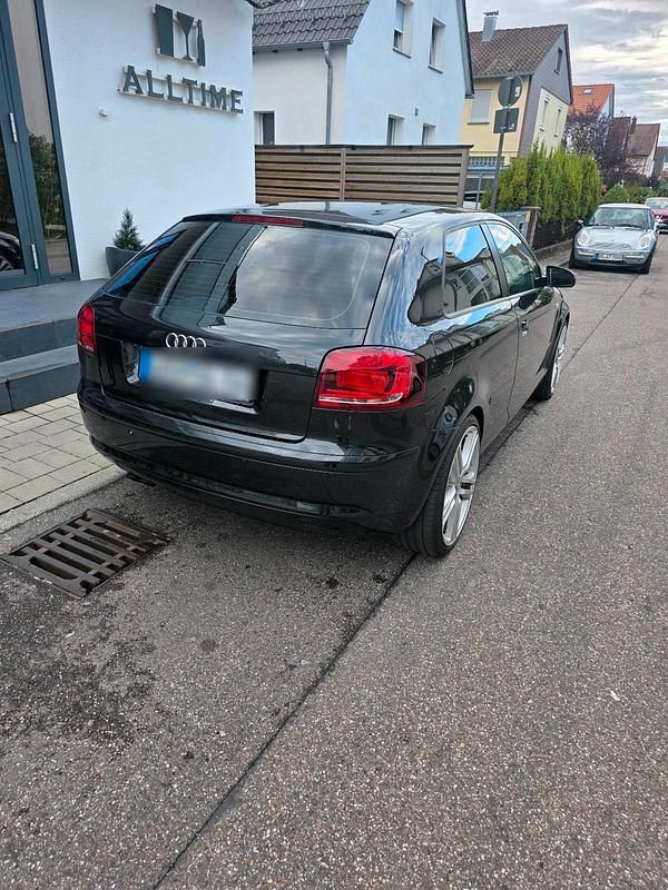 Schwarz Gebraucht 2004 Audi A3 Coupé | 3.000 € (Etwas zu teuer) - Bild 1/4