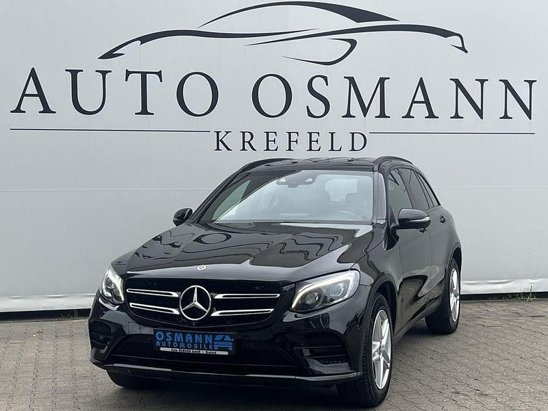 Schwarz Gebraucht 2017 Mercedes GLC250 AMG line SUV | 29.450 € (Fairer Preis) - Bild 1/4