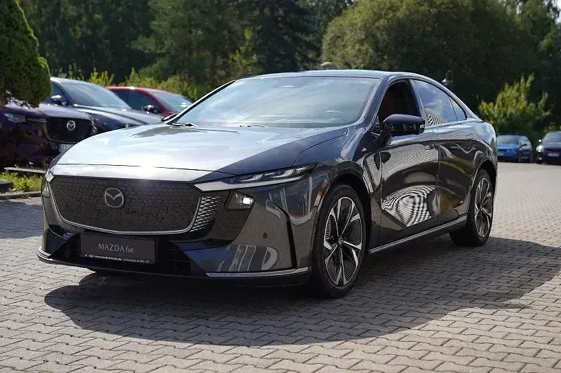 Usata Mazda 6e Takumi-Line 2025 Grigio Berlina