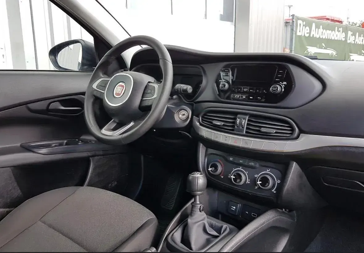 Gebraucht Fiat Tipo Street 2019 Schwarz Kombi