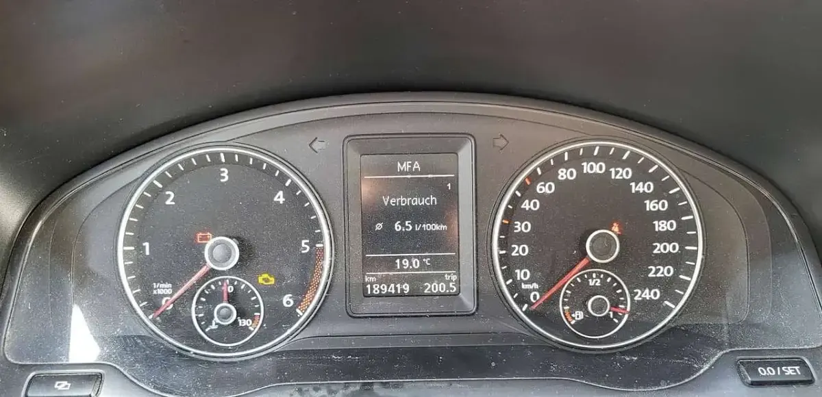 Gebraucht VW T5 Beach 179 PS (131 kW) 2011 Braun Van