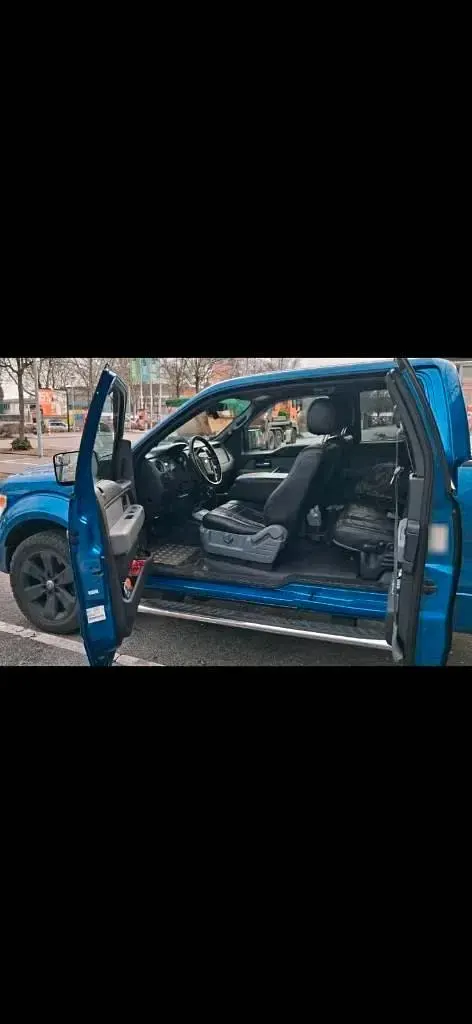Gebraucht Ford F-150 401 PS (294 kW) 2013 Blau Pickup