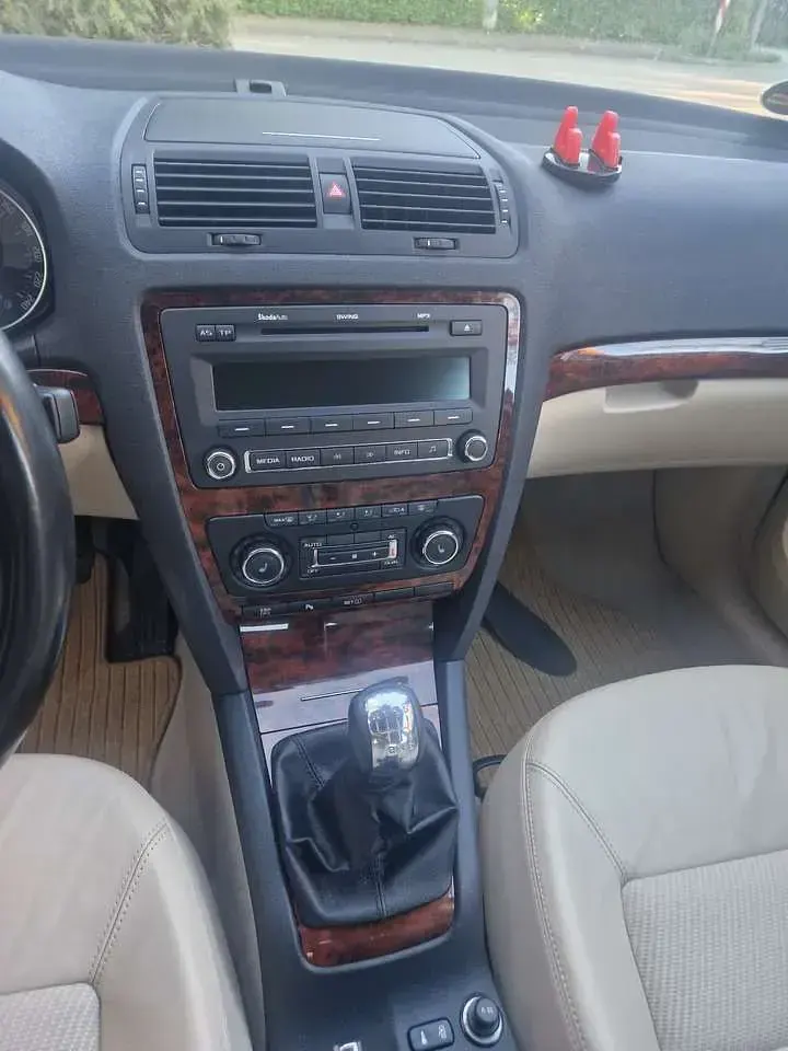 Gebraucht Skoda Octavia Sport 160 PS (117 kW) 2010 Kombi