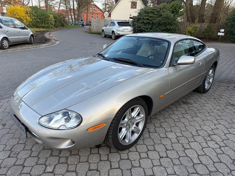 Gebraucht Jaguar XK8 284 PS (208 kW) 1997 Gold Coupé