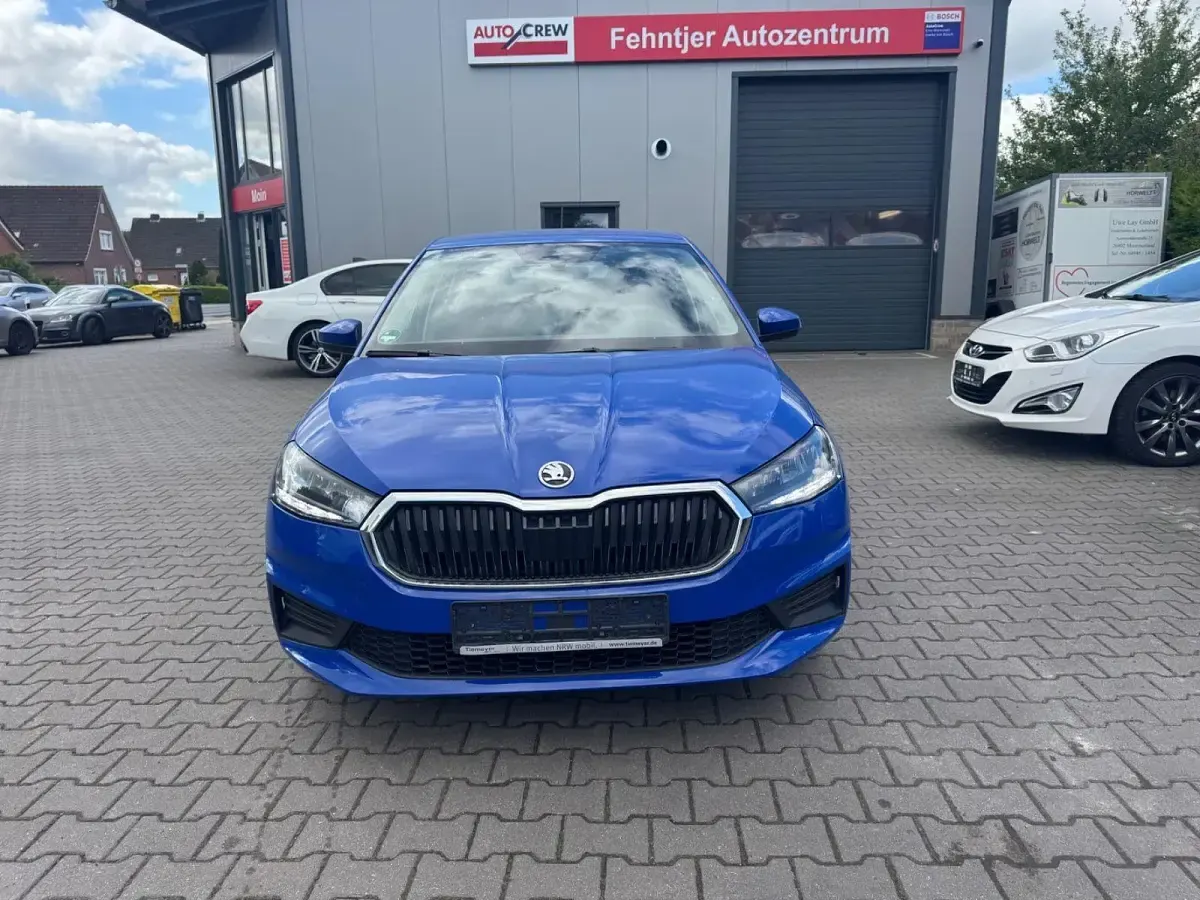 Gebraucht Skoda Fabia 65 PS (47 kW) 2024 Blau Kleinwagen