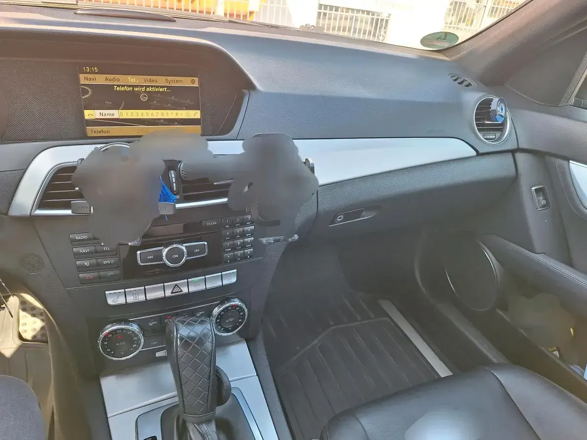 Gebraucht Mercedes C250 205 PS (150 kW) 2012 Schwarz Kombi