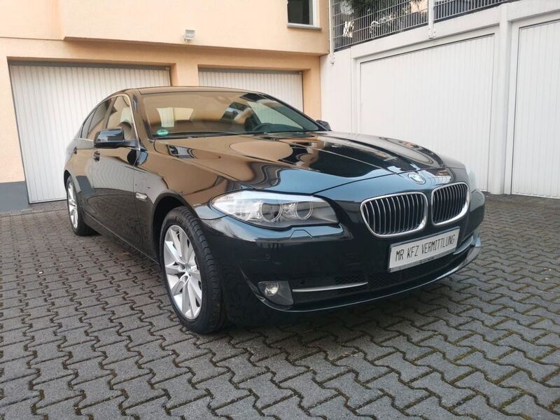 Schwarz Gebraucht 2013 BMW 525 Limousine | 11.000 € (Superpreis) - Bild 1/4