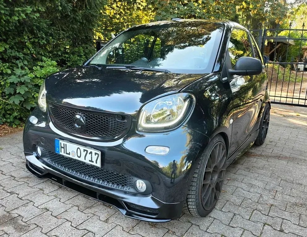 Gebraucht Smart ForTwo Cabrio Brabus 109 PS (80 kW) 2016 Schwarz Cabrio