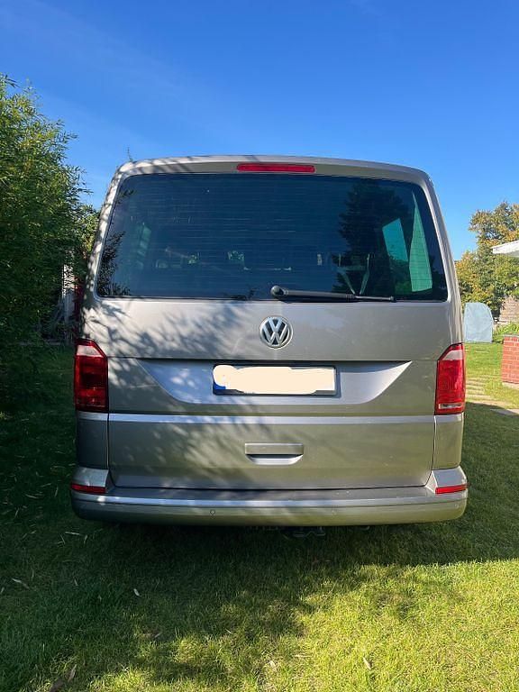 Gebraucht VW Multivan Comfortline 150 PS (110 kW) 2019 Beige Van