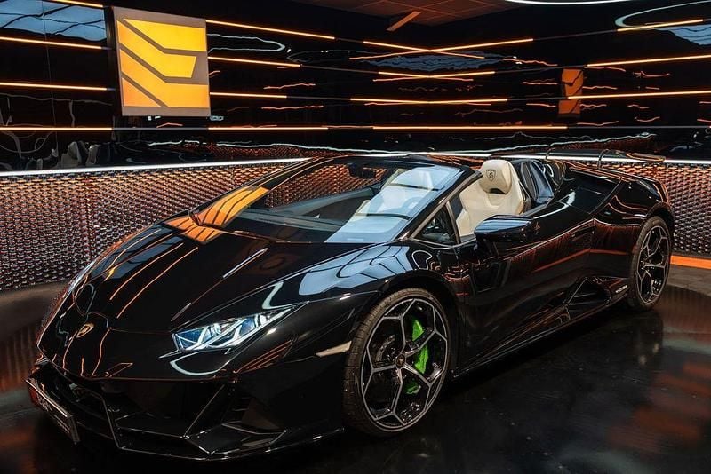 Gebraucht Lamborghini Huracán 640 PS (470 kW) 2020 Schwarz Cabrio