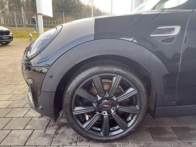 Gebraucht Mini Cooper S Clubman 178 PS (130 kW) 2021 Midnight black metallic Kombi