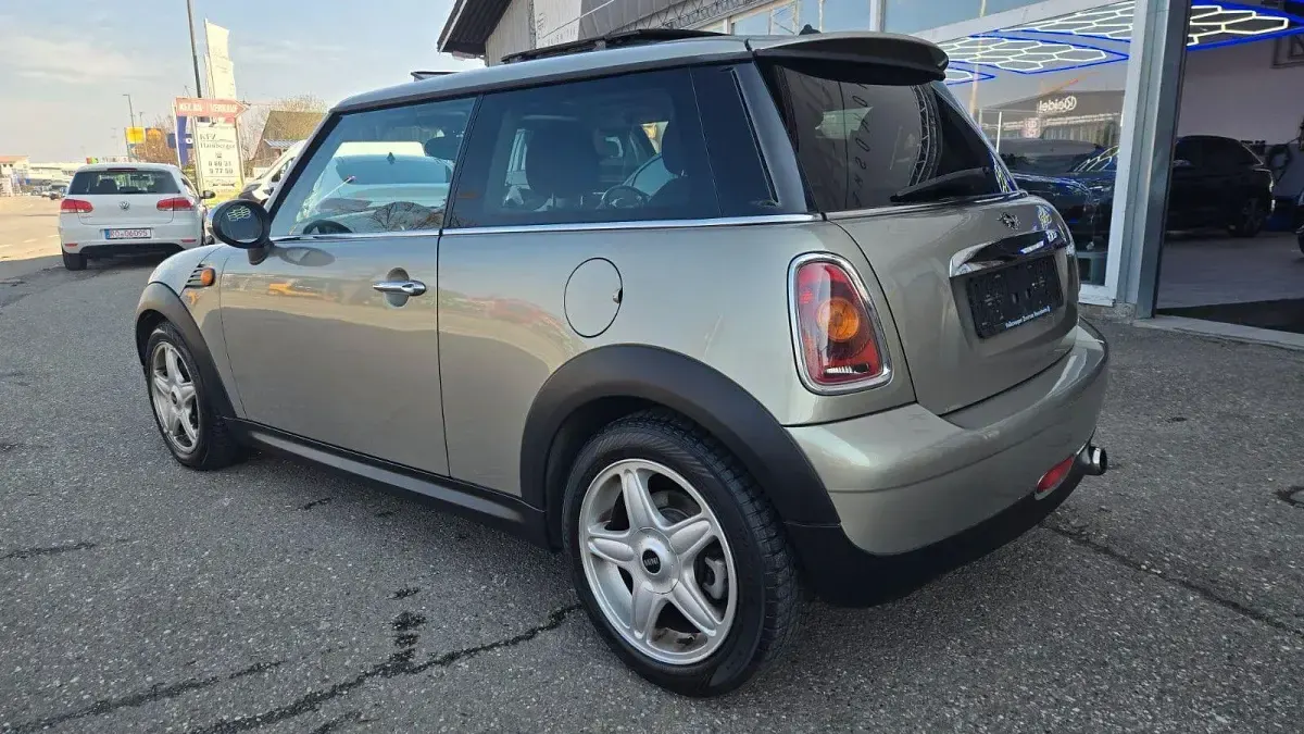 Gebraucht Mini Cooper 120 PS (88 kW) 2007 Silber Kleinwagen