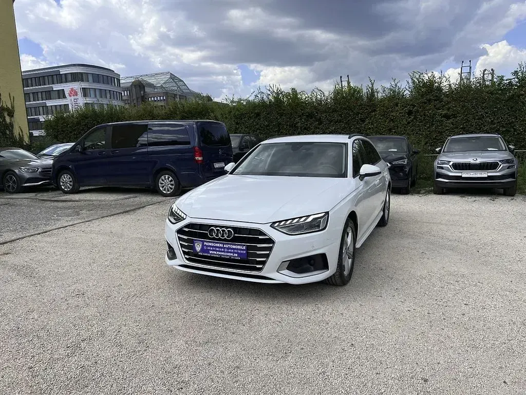 Gebraucht Audi A4 Advanced 136 PS (100 kW) 2021 Ibisweiss Kombi