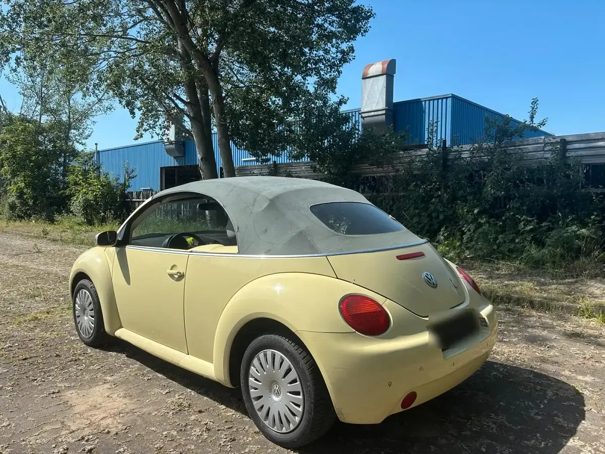 Gebraucht VW New Beetle 150 PS (110 kW) 2005 Gelb Kleinwagen
