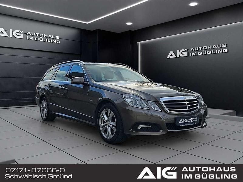 Second-hand Mercedes E250 Avantgarde 204 CP (150 kW) 2010 Gri Berlinǎ