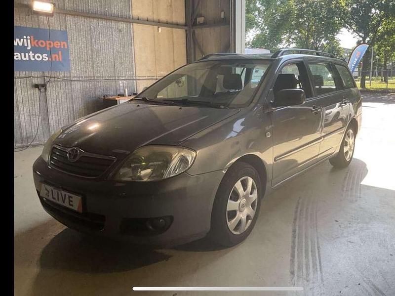 Grau Gebraucht 2007 Toyota Corolla Sol Kombi | 4.300 € (Guter Preis) - Bild 1/4